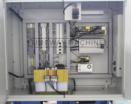 550 мм ширина кровати Экономический горизонтальный станковод с ЧПУ для точной обработки и высокой скорости