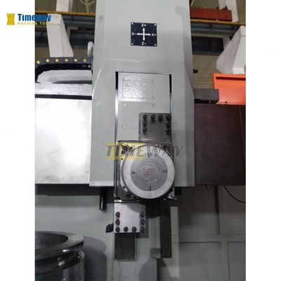 Вертикальный центр станка с ЧПУ Вертикальный центр поворота станка Тип Ширина ложка мм 200 мм