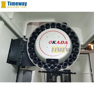 BT50 Шпиндельная колючая машина VMC1160G 4-осевая CNC фрезерная машина для вертикального центра обработки