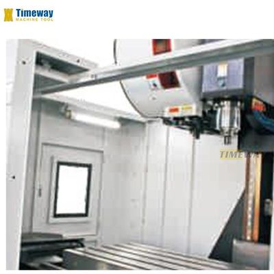 1300мм Столовой проезд высокоточный вертикальный центр обработки для передовых машин