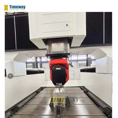 3-осевая высокоточная CNC портальная фрезерная машина с точностью позиционирования 0,04 мм