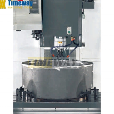 Многофункциональная вертикальная фрезерная машина VMC855G с высокой точностью и эффективностью