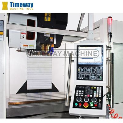 1360x700мм Размер стола VMC Тяжелая работа CNC Вертикальный обрабатывающий центр с 24 инструментами ATC