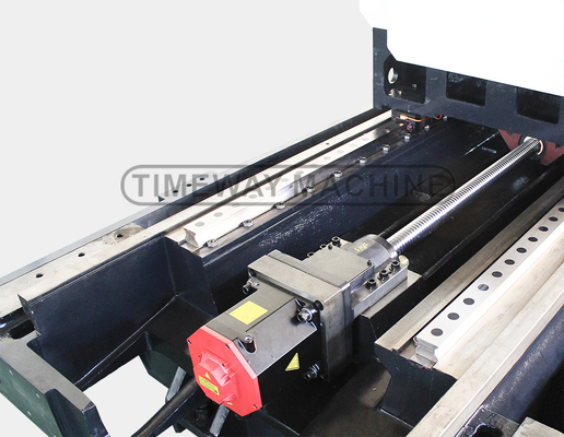 12T Вес Трехосный горизонтальный станкообрабатывающий центр CNC HMC630 для обработки и обработки металлов