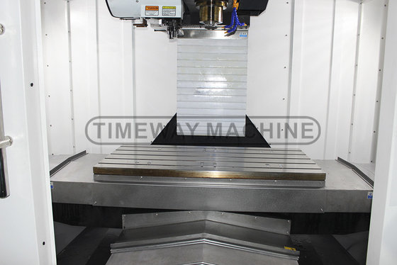 CNC вертикальный обрабатывающий центр с 24 орудийной журнальной емкостью и 3-осевой фрезерной машиной