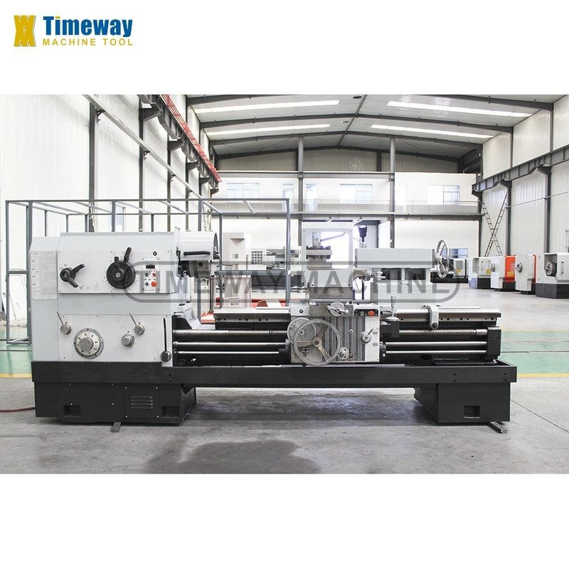 3900 кг. Вес 3725x1473x1622 мм. Горячий двигатель.